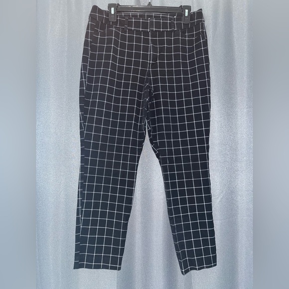 Old Navy Women Dress Pants - Picture 1 of 8
